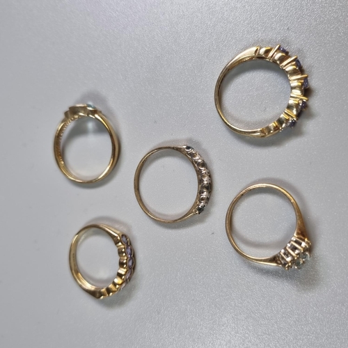 256 - Collection of five 9ct gold and coloured stone dress rings.  8.7g approx.  (B.P. 21% + VAT)