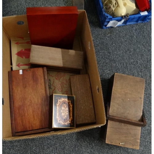 333 - Box containing six wooden boxes to include; jewellery boxes, sectioned boxes etc. 
(B.P. 21% + VAT)