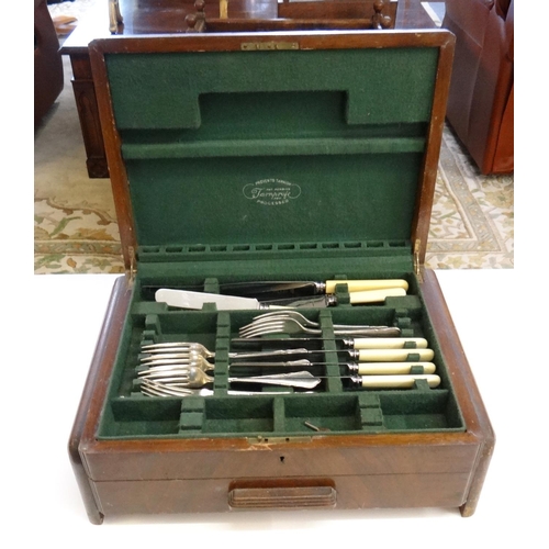 472 - Art Deco walnut canteen of silver plated cutlery, incomplete. (B.P. 21% + VAT)