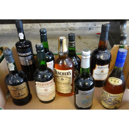 496 - Collection of alcohol to include: Teacher's Highland Cream Scotch Whisky, Harvey's Bristol Cream, Co... 