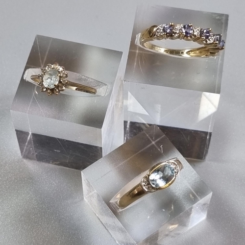 256 - Collection of five 9ct gold and coloured stone dress rings.  8.7g approx.  (B.P. 21% + VAT)