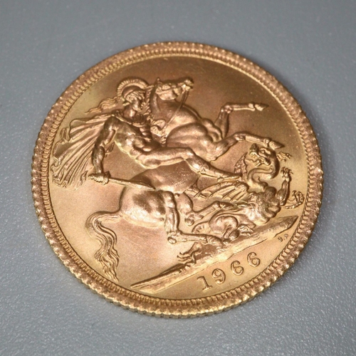 241 - Gold full sovereign dated 1966.  (B.P. 21% + VAT)