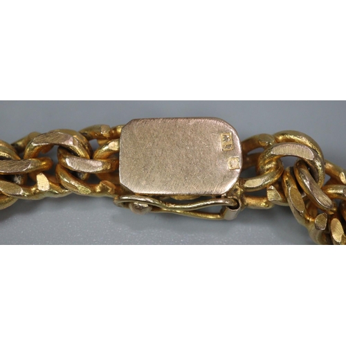 255 - Modern heavy gold chunky gent's bracelet, with foreign assay marks. 50g approx. 20.5cm long approx.
... 