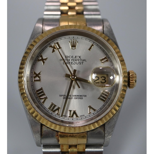 322 - Rolex Oyster Perpetual Datejust automatic bimetal gentleman's wristwatch, having Roman face with swe... 