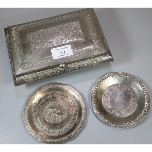 233 - Collection of Indian white metal and brass to include: pin tray with elephant, another pin tray and ... 