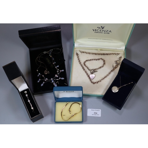 324 - Collection of silver and other jewellery to include: bangle in original box, necklaces, St Christoph... 