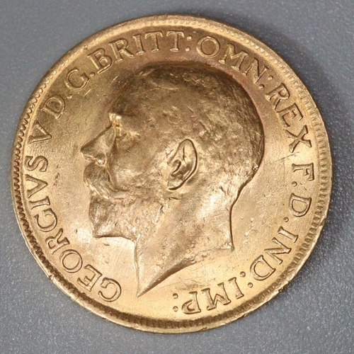 231 - George V gold sovereign 1914.  (B.P. 21% + VAT)