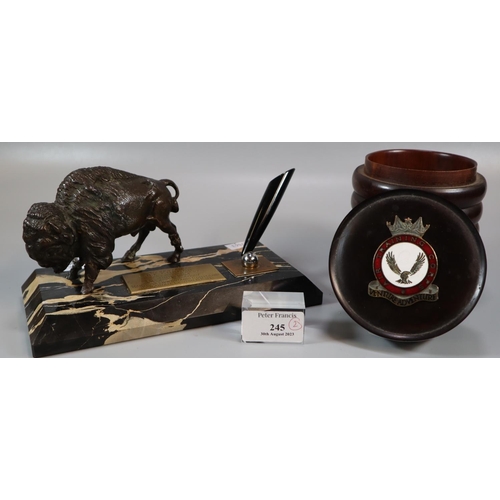 245 - Veined marble desk pen holder with patinated figure of a North American bison, bearing engraved pres... 