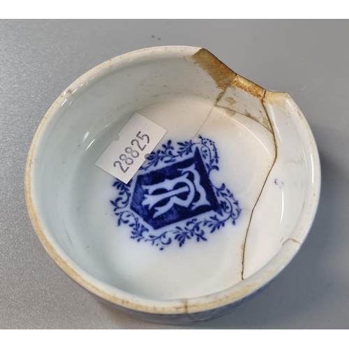 30 - Pair of 'Ringtons Ltd. tea merchants of Newcastle upon Tyne' blue and white transfer printed taperin... 