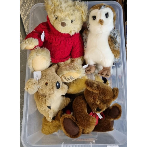 390 - Collection of mainly modern soft toys: teddy bears, animals, birds etc.   (B.P. 21% + VAT)