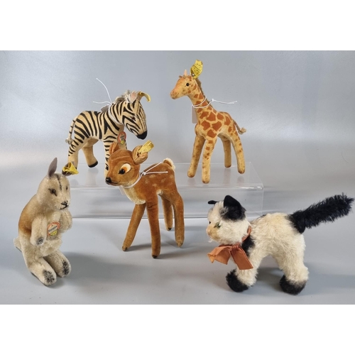 40 - Group of five Steiff miniature animals, to include: 'Gussy', baby Zebra, baby Giraffe, 'Kangoo' and ... 