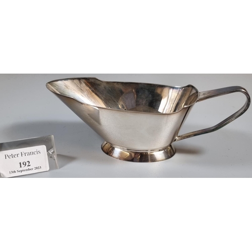 192 - Early 20th century silver sauce boat, Sheffield hallmarks.  4.85 troy oz approx.  (B.P. 21% + VAT)