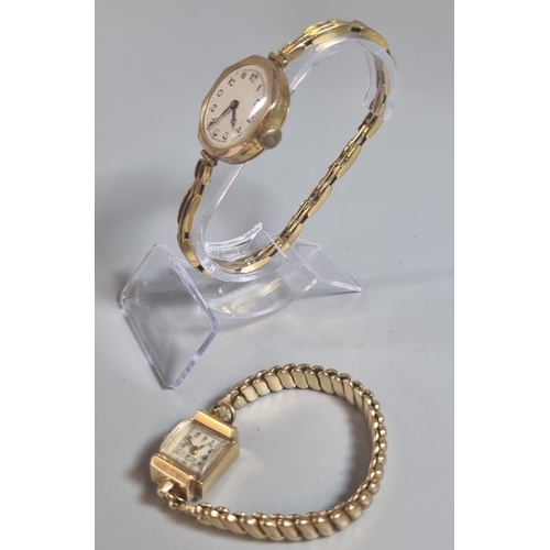 248B - 9ct gold ladies bracelet wristwatch with octagonal face and 9ct gold strap. 18.5g approx, together w... 