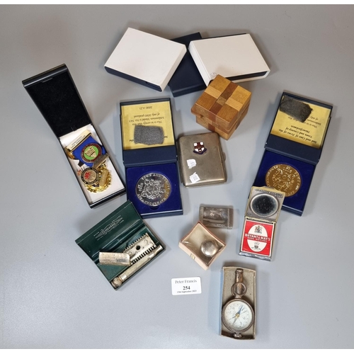 254 - Box of oddments to include: Art Deco chrome match holder, silver plated cigarette case, various coin... 