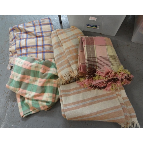 369A - Box of four vintage woollen check blankets or carthen and one striped.
(B.P. 21% + VAT)