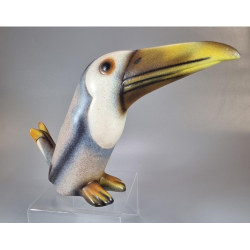 151 - A novelty ceramic study of a seated toucan.
(B.P. 21% + VAT)