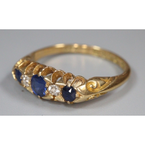 197 - 18ct gold diamond and sapphire five stone ring. 3.5g approx. Ring size O & 1/2.
(B.P. 21% + VAT)