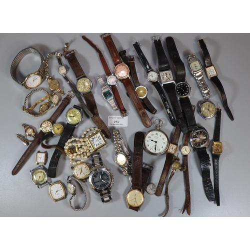 253 - Plastic tub of assorted gent's and ladies watches to include: pocket watch by Ingersoll etc.
(B.P. 2... 