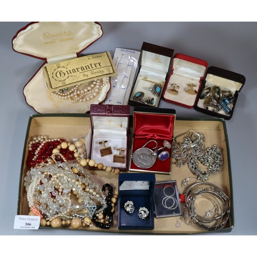 306 - Collection of silver and costume jewellery to include: bangles, necklaces, cufflinks, Liberty One Do... 