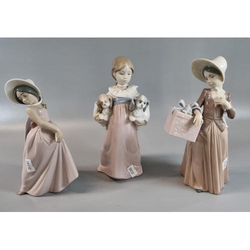 47 - Three Lladro Spanish porcelain figurines to include: 'Chiquitina Pose Iris' 06276, 'Gone Shopping' 0... 