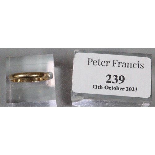 239 - 9ct gold wedding band.  1.8g approx.  Size P.  (B.P. 21% + VAT)