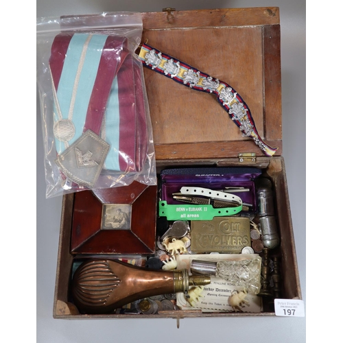 197 - Wooden box comprising assorted oddments: Colt Revolvers advertising belt buckle, Sheaffer 14K nib fo... 