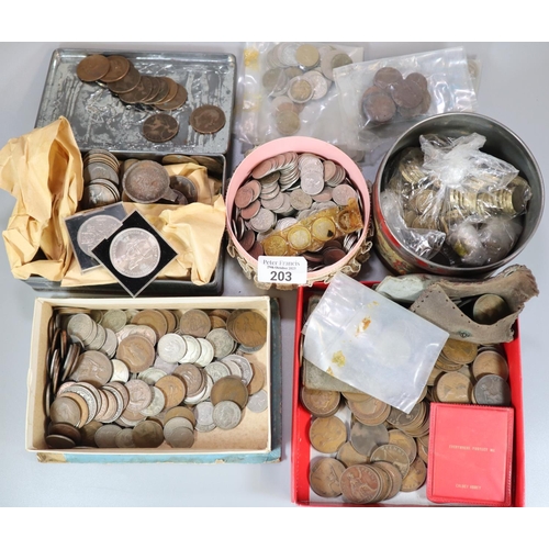 203 - Large collection of mainly GB coinage to include: copper and silver pieces, Victorian Crowns, Half C... 