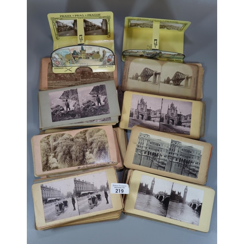 219 - Collection of Stereoscopic Viewfinder cards to include: topographical, Victorian family pictures, Ke... 