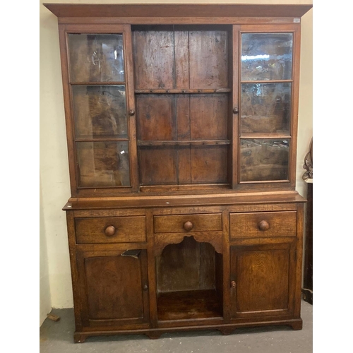 487 - Late Victorian oak two stage cabinet back dog kennel dresser.  (B.P. 21% + VAT)