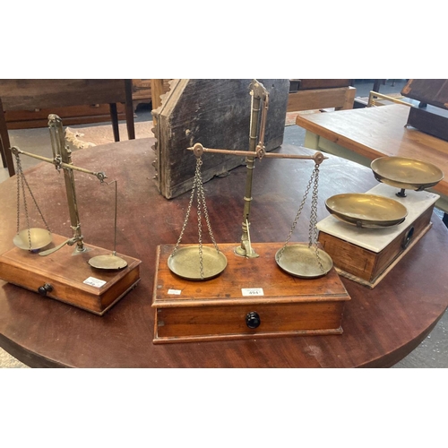 494 - Collection of early 20th century apothecary scales, one on a marble base, one marked 'W T Avery'.  (... 