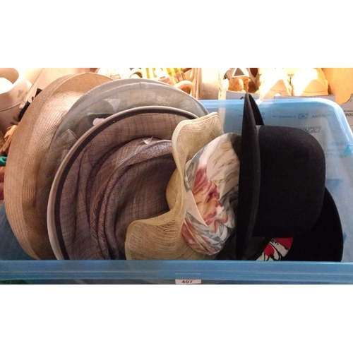 407 - Box of assorted vintage ladies hats, together with a Bowler etc.  (B.P. 21% + VAT)