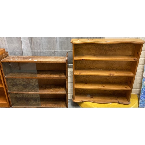 436 - Modern pine open bookcase together with a mid century oak bookcase with glazed sliding door.  (2)  (... 