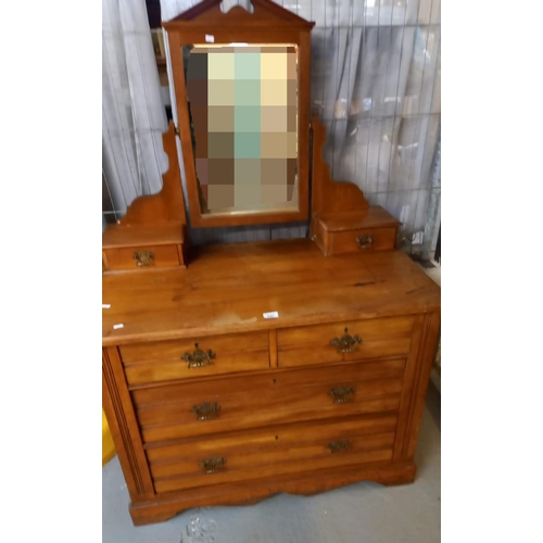 531 - Edwardian satin walnut dressing chest of two short and two long drawers.  99cm wide approx.   (B.P. ... 