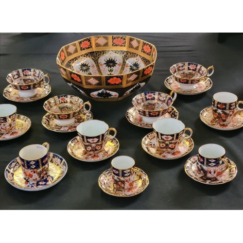 161 - Collection of Royal Crown Derby, Davenport and 19th century Minton's Imari design bone china items t... 