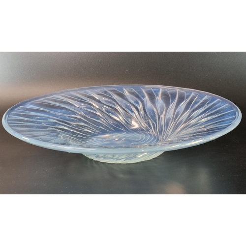 173 - R Lalique (French 1860-1945), 'Algues' opalescent glass dish/centre bowl, moulded in relief with spi... 