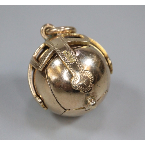 327 - Vintage 9ct gold Masonic Orb ball/pendant.  12.9g approx.   (B.P. 21% + VAT)