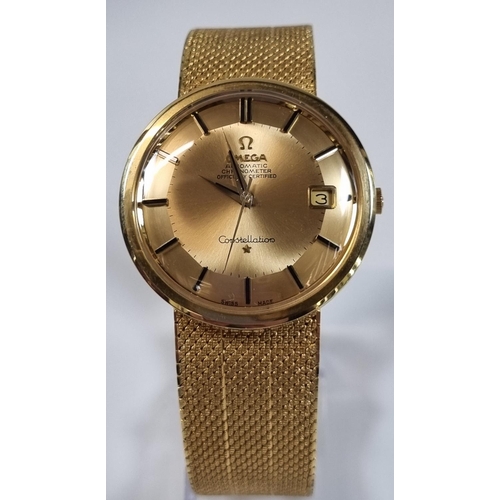 413 - Omega 18ct gold gentleman's automatic Constellation chronometer bracelet wristwatch, having gold sat... 