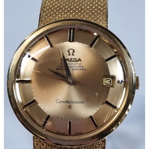 413 - Omega 18ct gold gentleman's automatic Constellation chronometer bracelet wristwatch, having gold sat... 