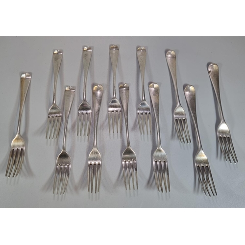 458 - Collection of assorted mainly Georgian Old English design silver dinner forks with London hallmarks.... 