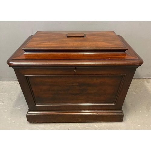 75A - 19th century mahogany sarcophagus shaped cellarete/wine cooler, the moulded and hinged  lid revealin... 