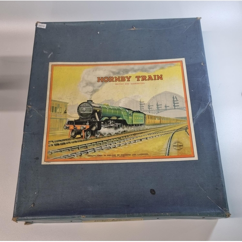 198 - Collection of Hornby O gauge tinplate model railway items, to include: Hornby LMS No. 601 Goods Trai... 