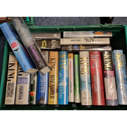 200 - Box of King, Stephen hardback books, mostly UK first editions published by Hodder & Stoughton to inc... 