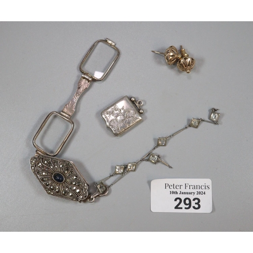 293 - Small bag of jewellery and other items to include: marcasite cased lorgnette, small engraved square ... 