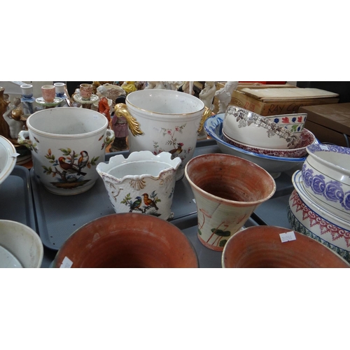 357 - Six trays of china to include: spongeware (possibly Llanelly pottery) chamber pots and bowls, Victor... 