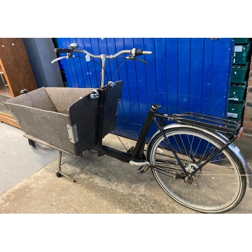 542 - Vanandel of Amsterdam delivery bicycle with plywood box, converted from a tandem.  (B.P. 21% + VAT)