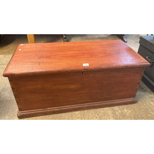 554 - 19th century teak linen box with brass handles.  (B.P. 21% + VAT)