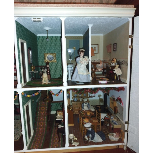 558 - Good quality and well made collector's doll's house in the form of a Georgian residence with parapet... 