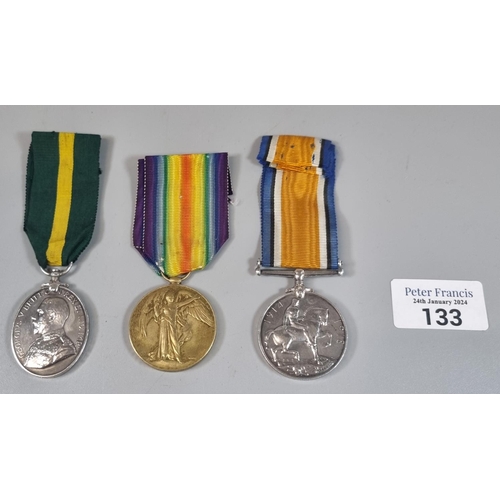 133 - WWI Medal Pair to include: 1914-18 War Medal and 1914-19 Victory Medal together with George V Territ... 