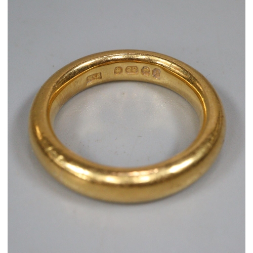 338 - 22ct gold wedding band.  8.2g approx.  Size G.   (B.P. 21% + VAT)