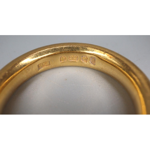 338 - 22ct gold wedding band.  8.2g approx.  Size G.   (B.P. 21% + VAT)